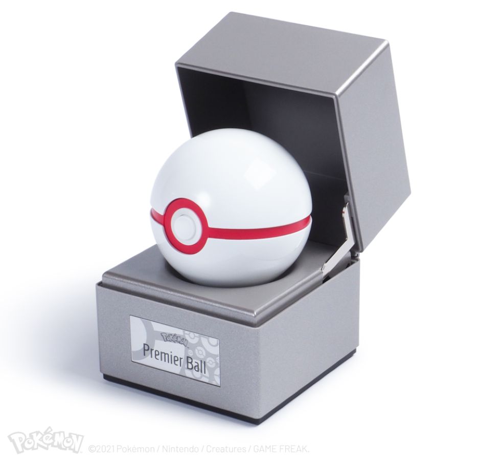 Pokemon - Premier Ball Prop Replica - Collectible Madness