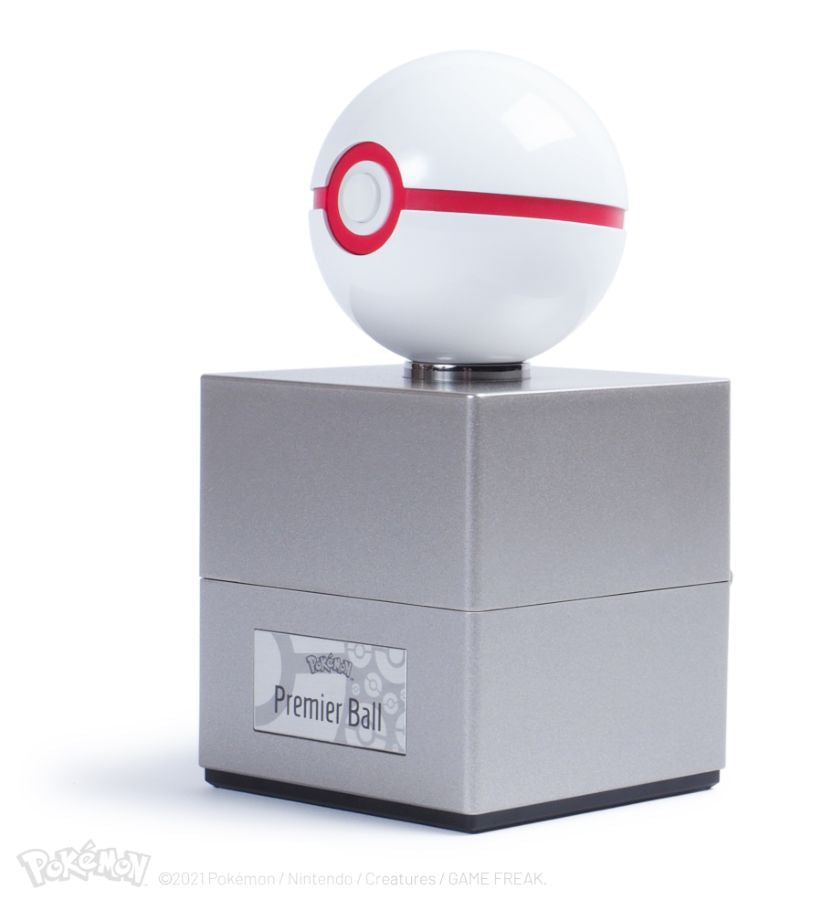 Pokemon - Premier Ball Prop Replica - Collectible Madness