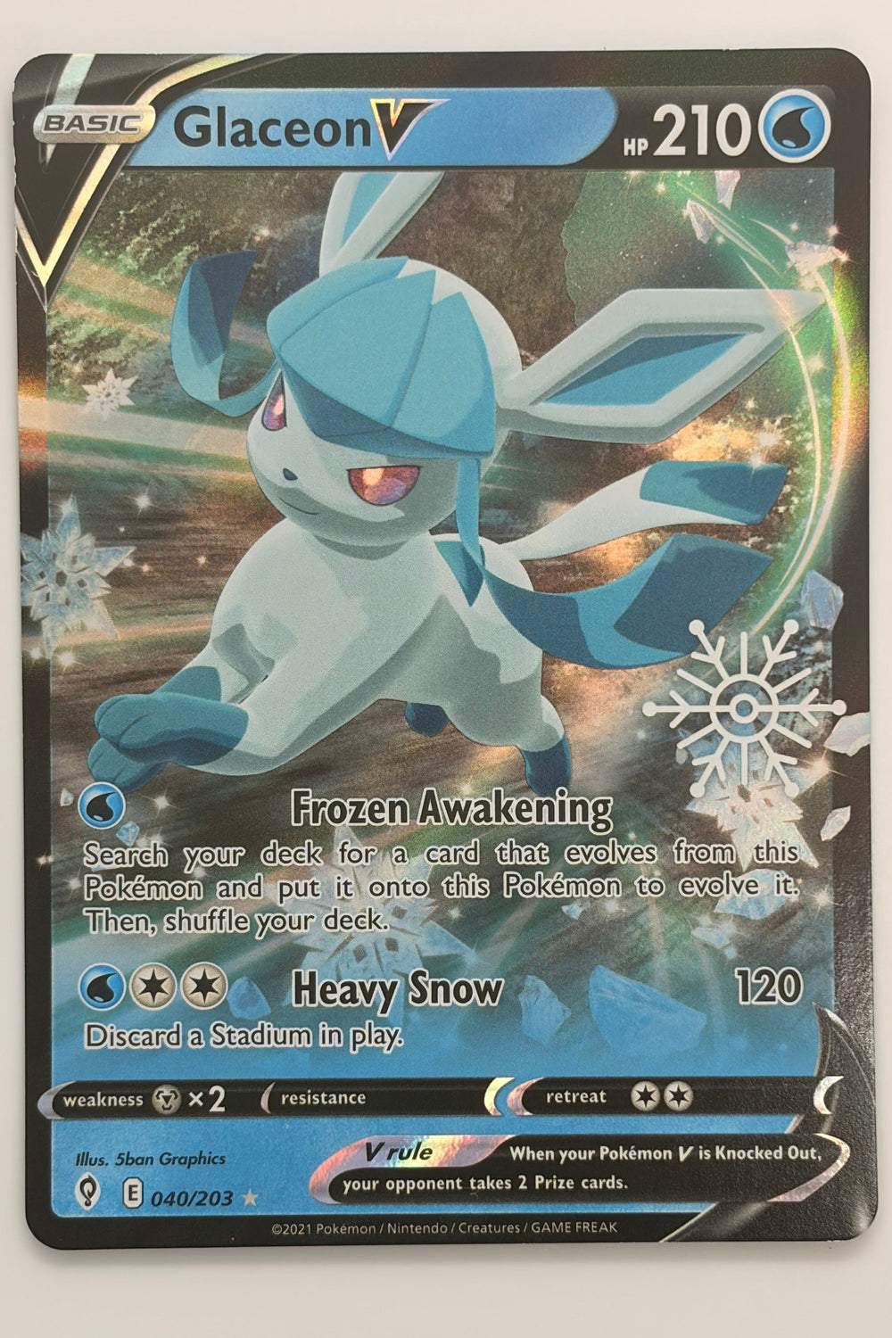 040/203 Glaceon V - Snowflake Stamp Rare Holo V LP