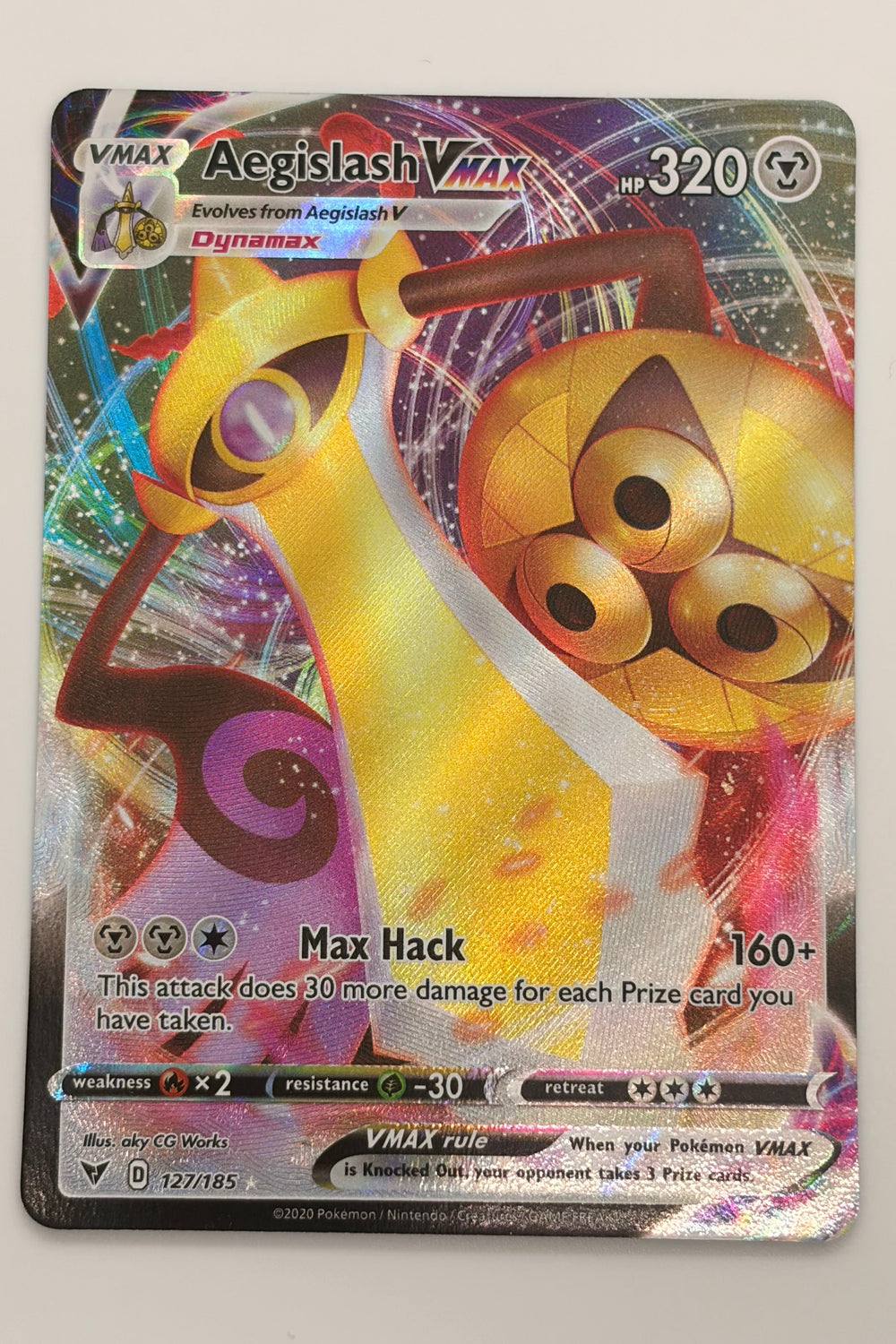 127/185 Aegislash VMAX - Rare Holo VMAX
