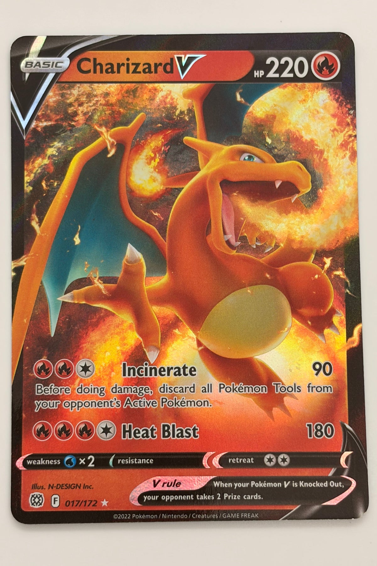 017/172 Charizard V - Rare Holo V