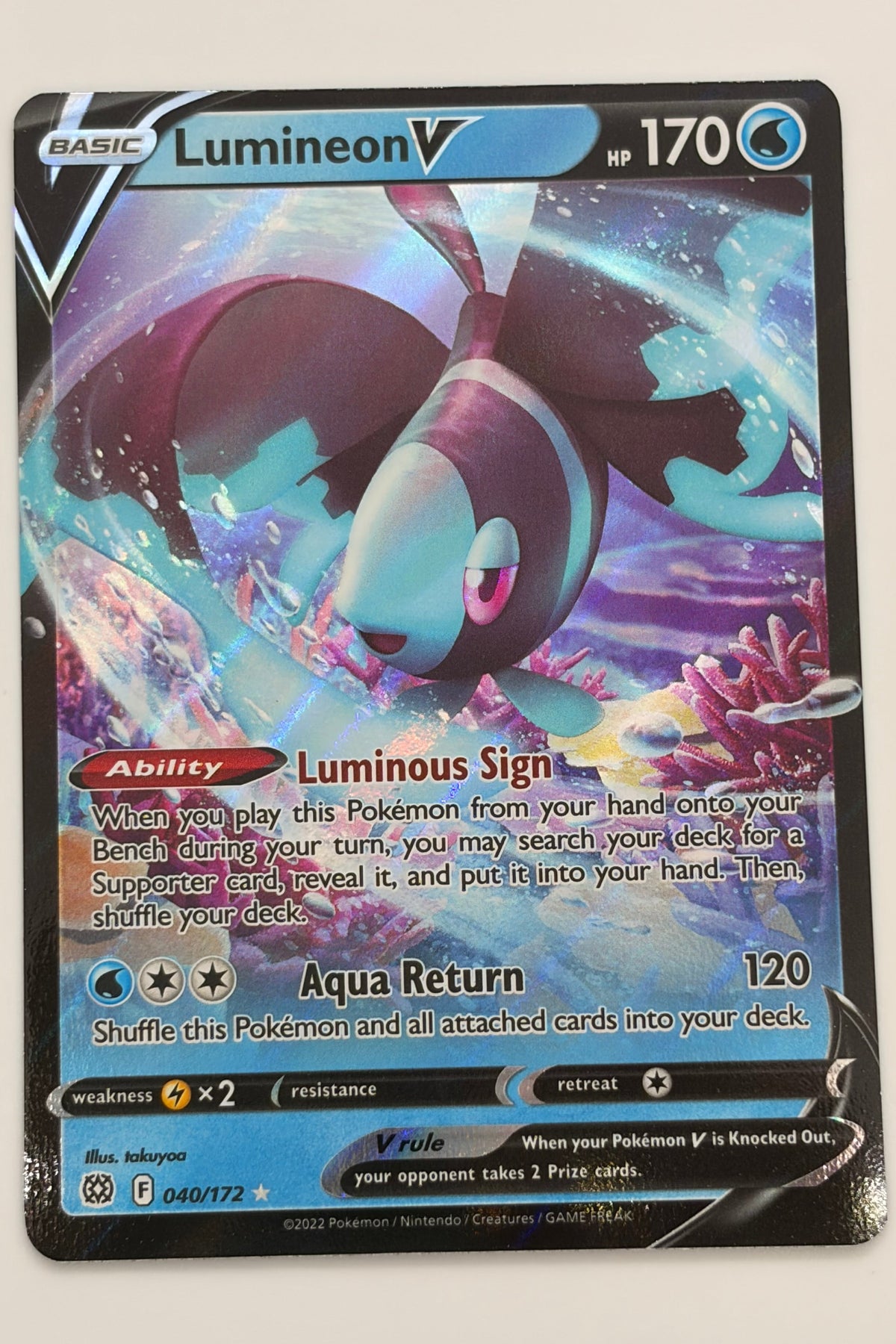 040/172 Lumineon V - Rare Holo V