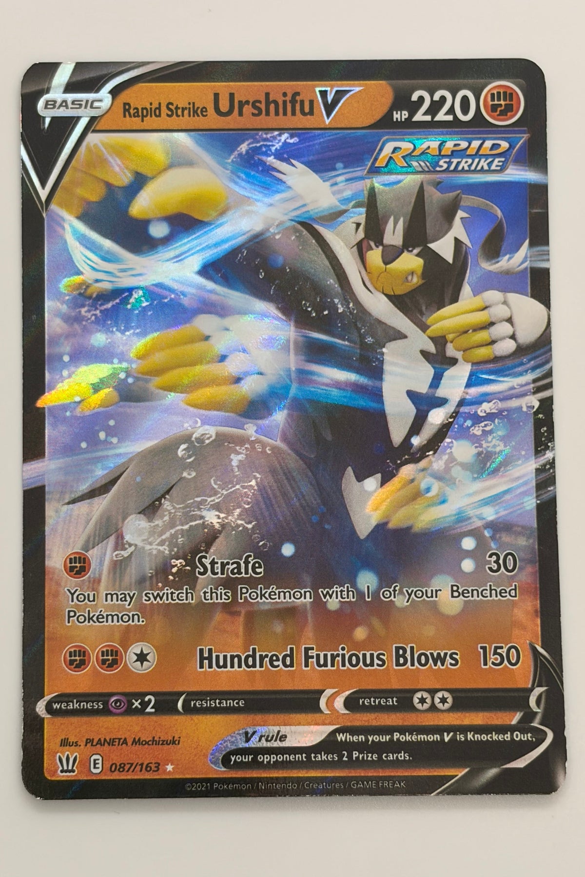 087/163 Rapid Strike Urshifu V - Rare Holo V
