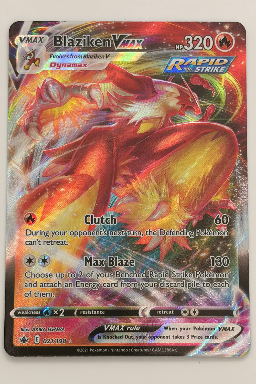 021/198 Blaziken VMAX - Rare Holo VMAX