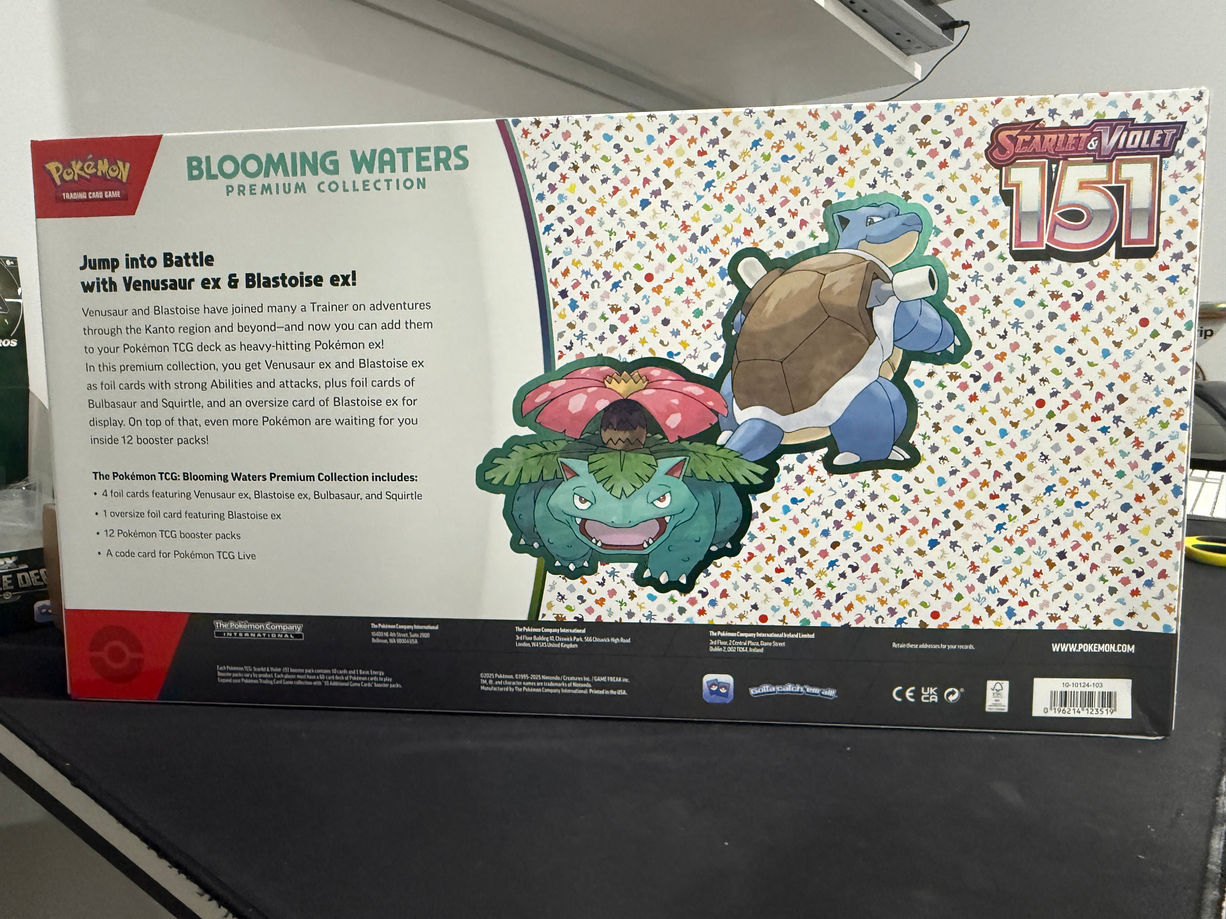 **DAMAGED** Pokemon - TCG - Scarlet & Violet 151 Blooming Waters Premium Collection