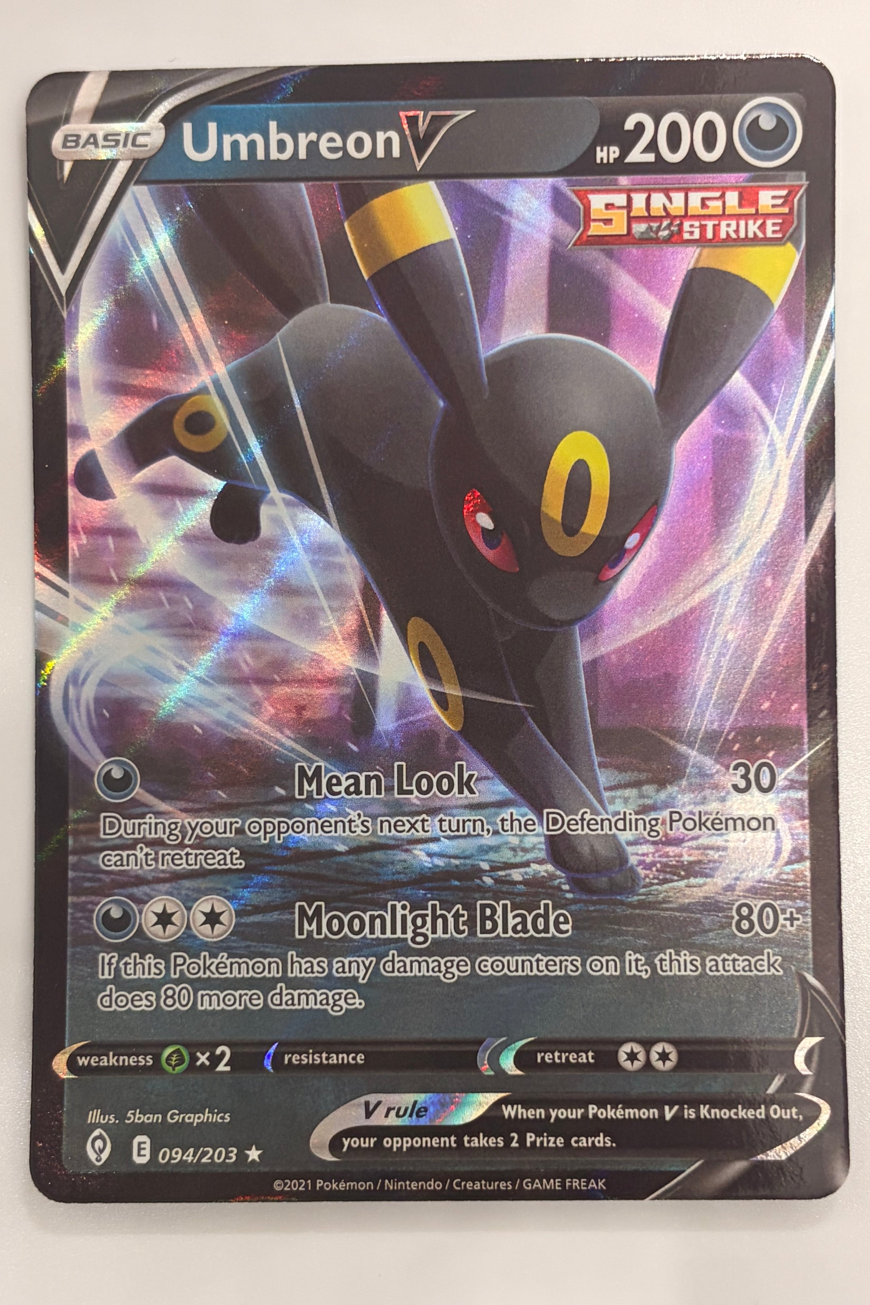094/203 Umbreon V - Rare Holo V