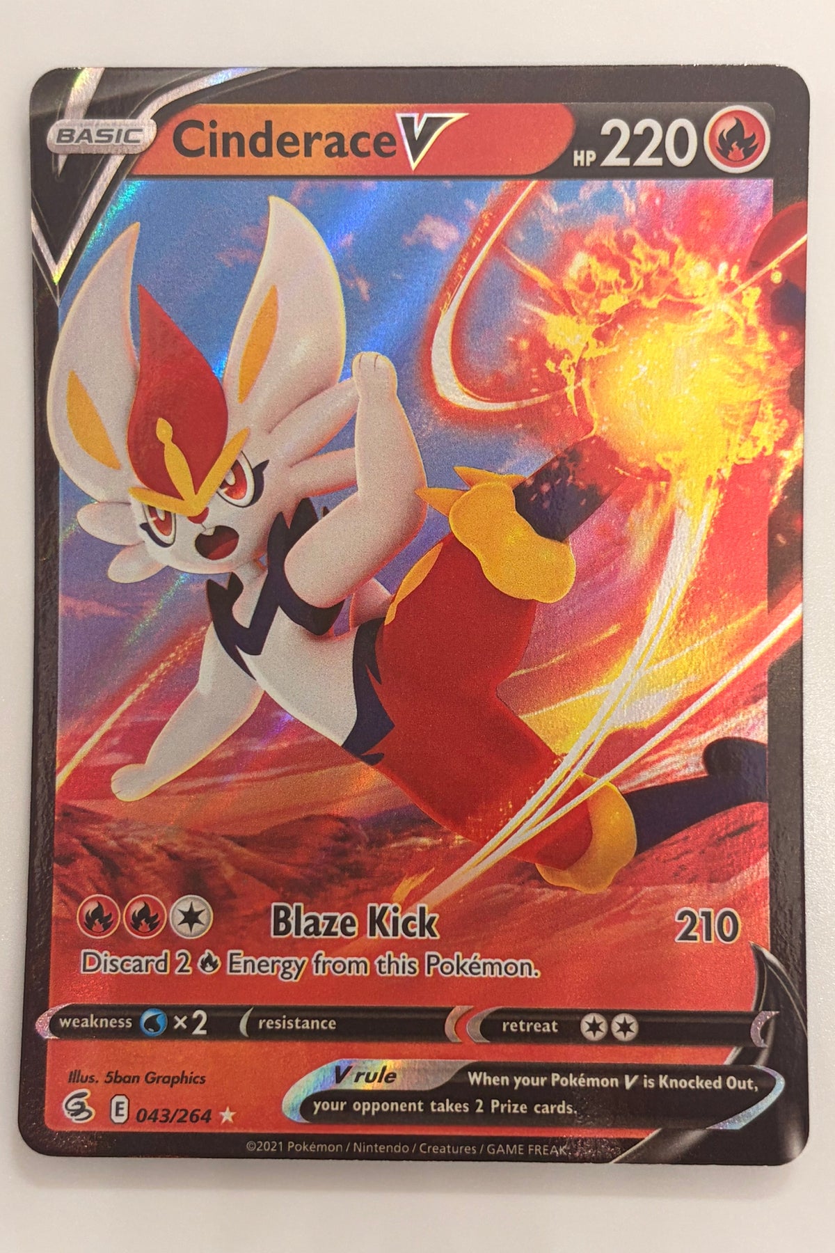 043/264 Cinderace V - Rare Holo V