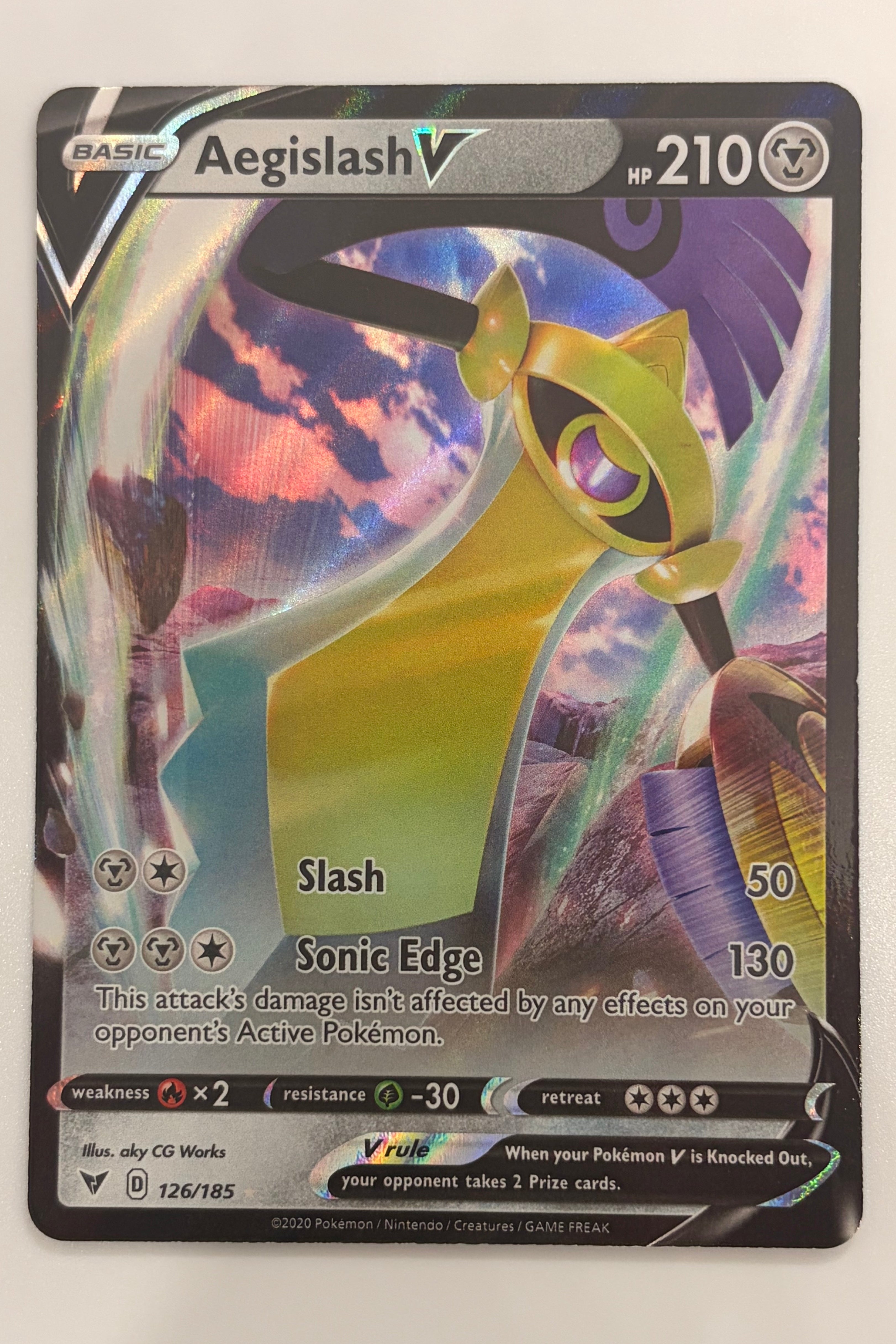 126/185 Aegislash V - Rare Holo V