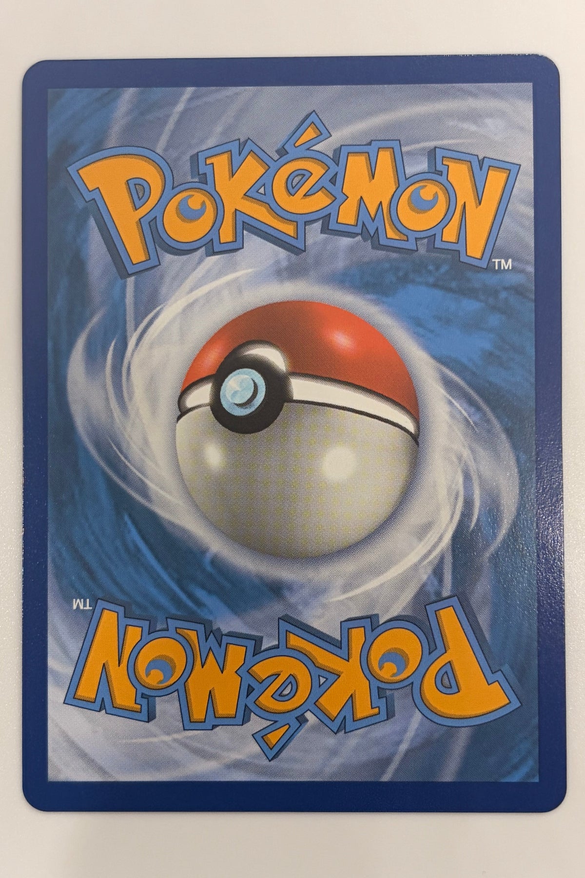 141/185 Togekiss VMAX - Rare Holo VMAX