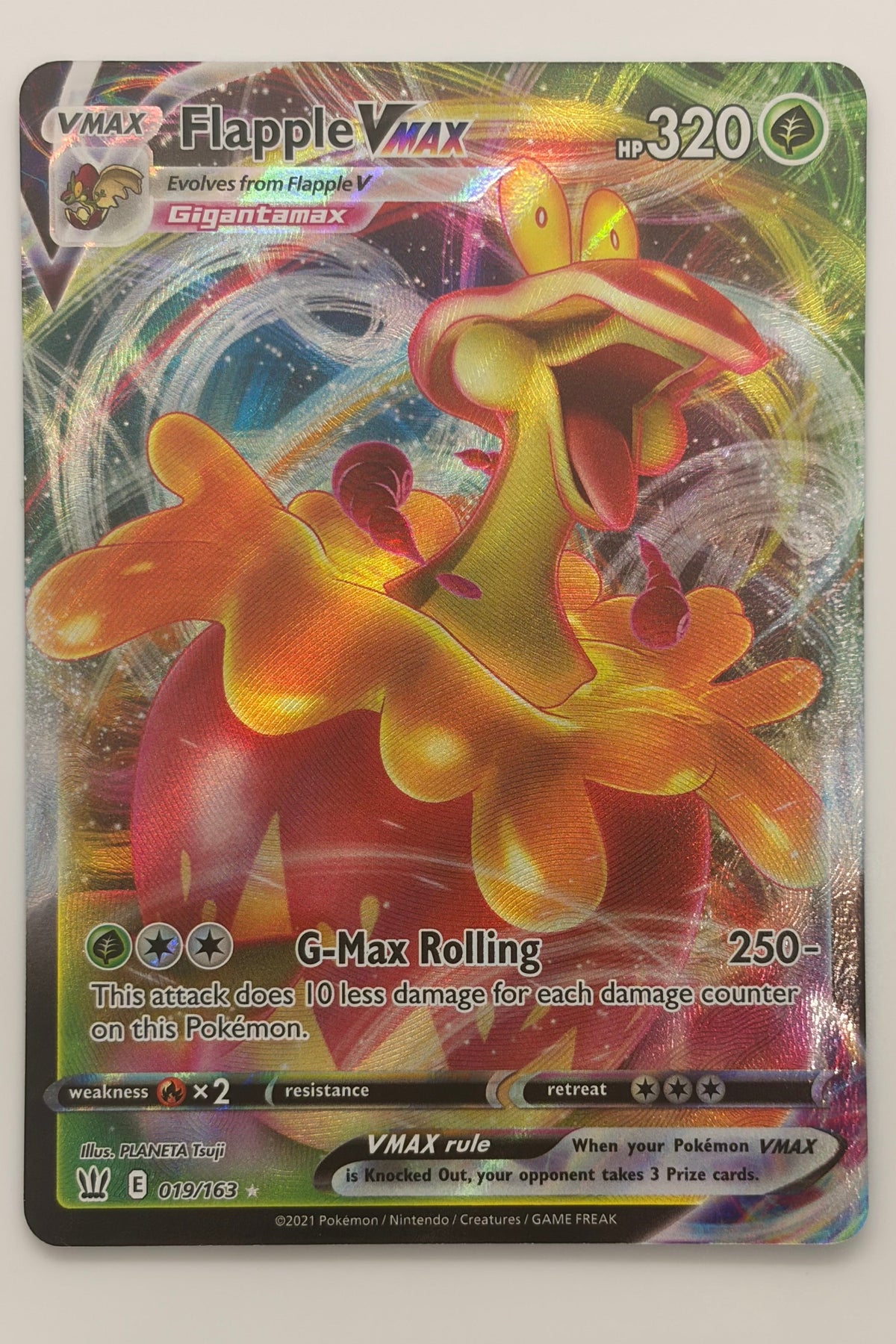 019/163 Flapple VMAX - Rare Holo VMAX