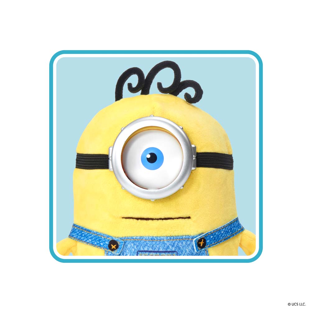 Minions & Monsters Palm Puppetronic James close-up with eyes open