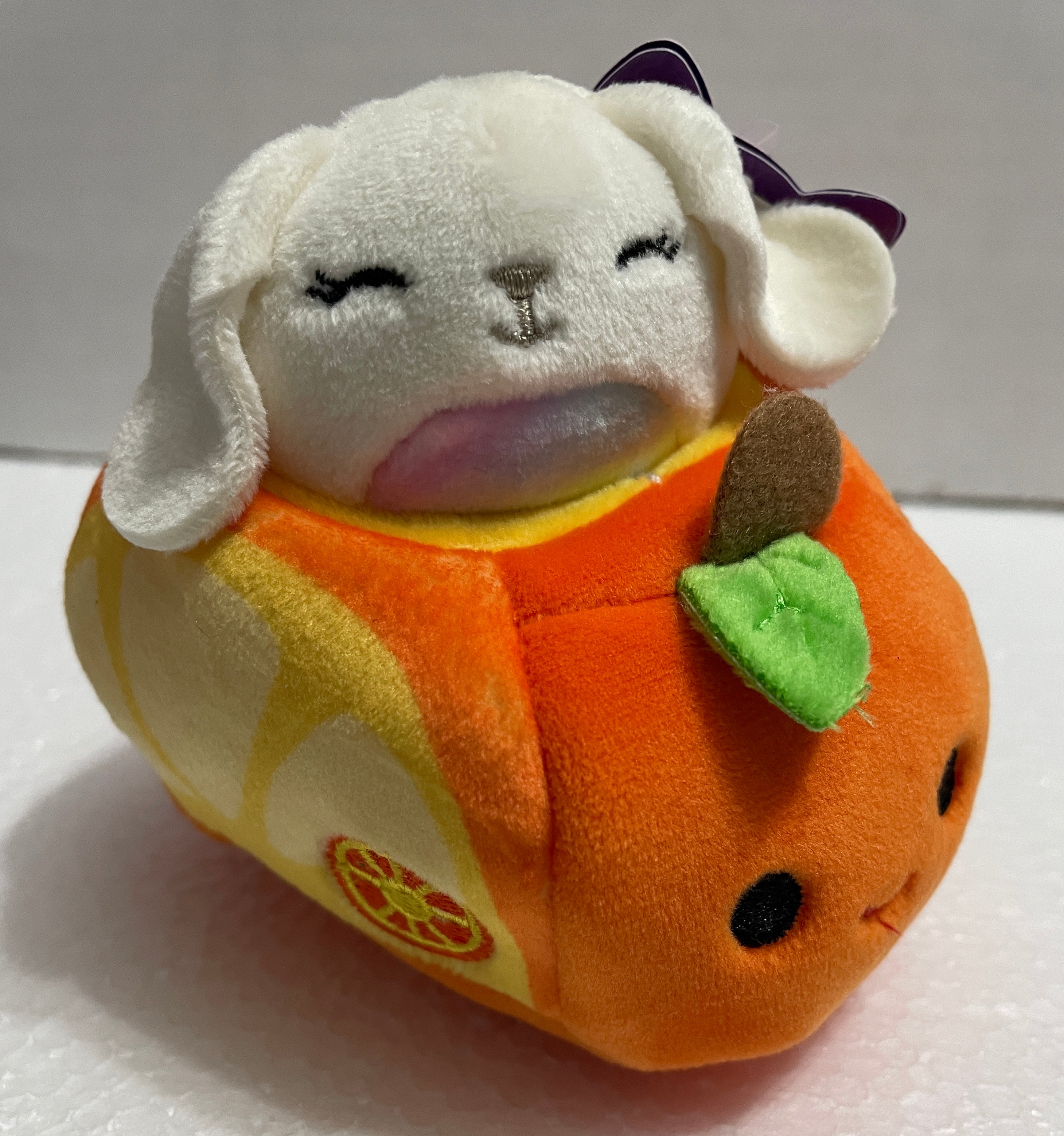 SQUISHMALLOWS SQUISHVILLE - Mini Plush (In Vehicle)(Asst) W2 - Collectible Madness